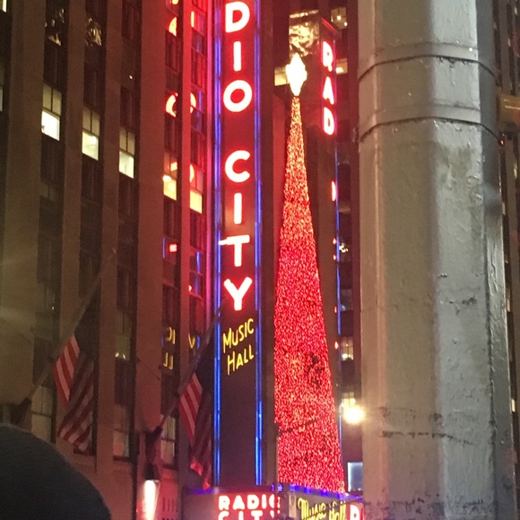 Meet your Posher, Marianne - Picture 1 of 1